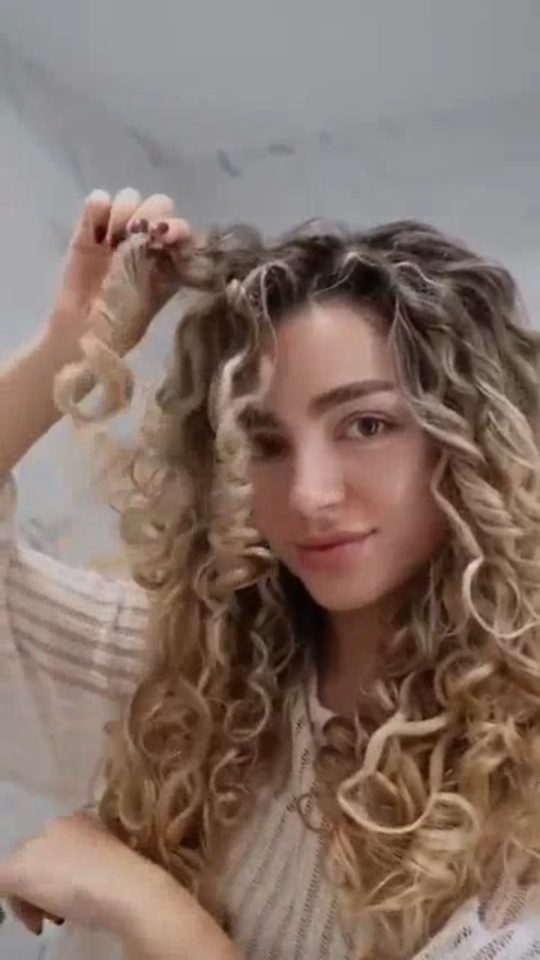 RINGLETS, GALORE!